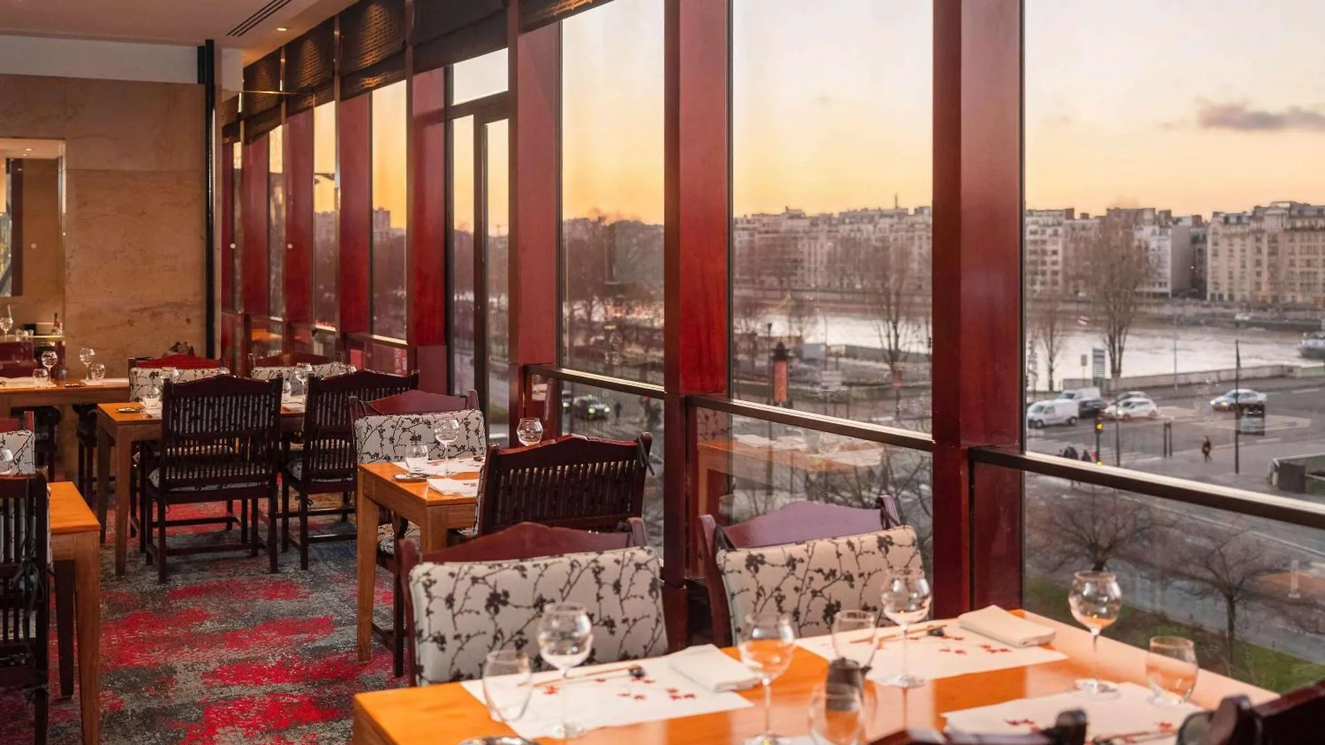 Novotel Centre Tour Eiffel Ξενοδοχείο Παρίσι