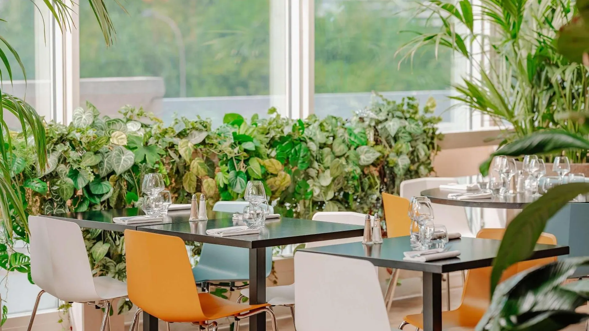 מלון Novotel Centre Tour Eiffel פריז
